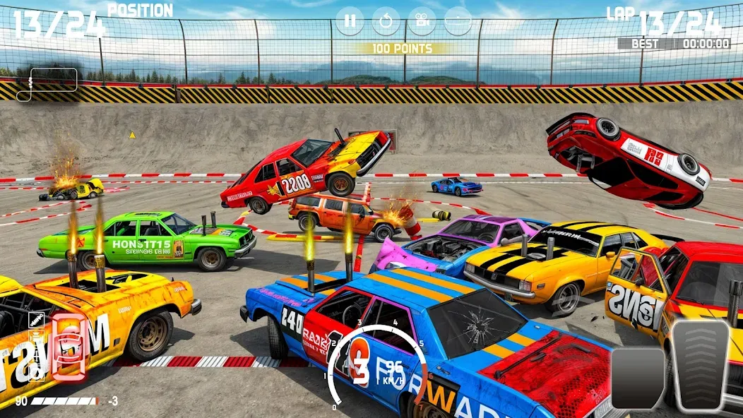Demolition Derby: Car Games MOD APK скачать на Андроид — Безлимитные деньги и топливо — скриншот 2 Demolition Derby: Car Games MOD APK скачать на Андроид — Безлимитные деньги и топливо — скриншот 2