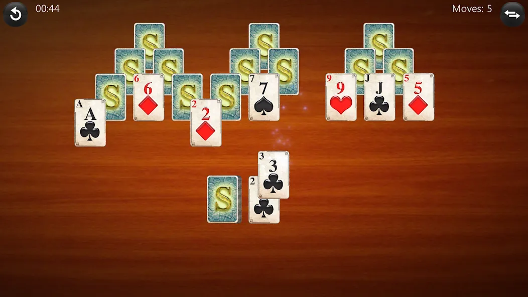 TriPeaks Solitaire бесплатно на Андроид — мод: Без рекламы и много подсказок — скриншот 2