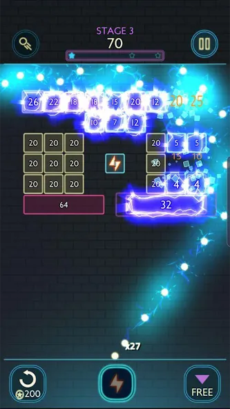 Neon bricks MOD APK скачать на Андроид — Неонные блоки и бесконечные жизни — скриншот 3